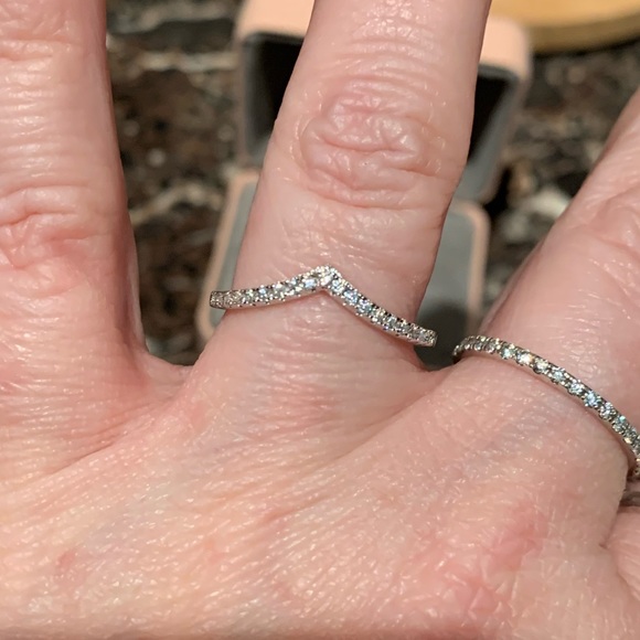 Jewelry - #239 Beautiful Chevron V shaped Moissanite ring